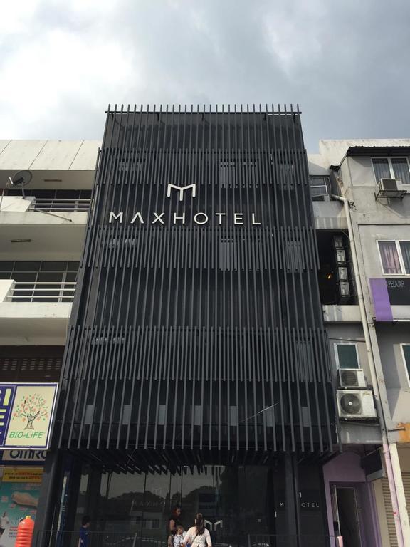 Max Hotel Субанг-Джая Экстерьер фото