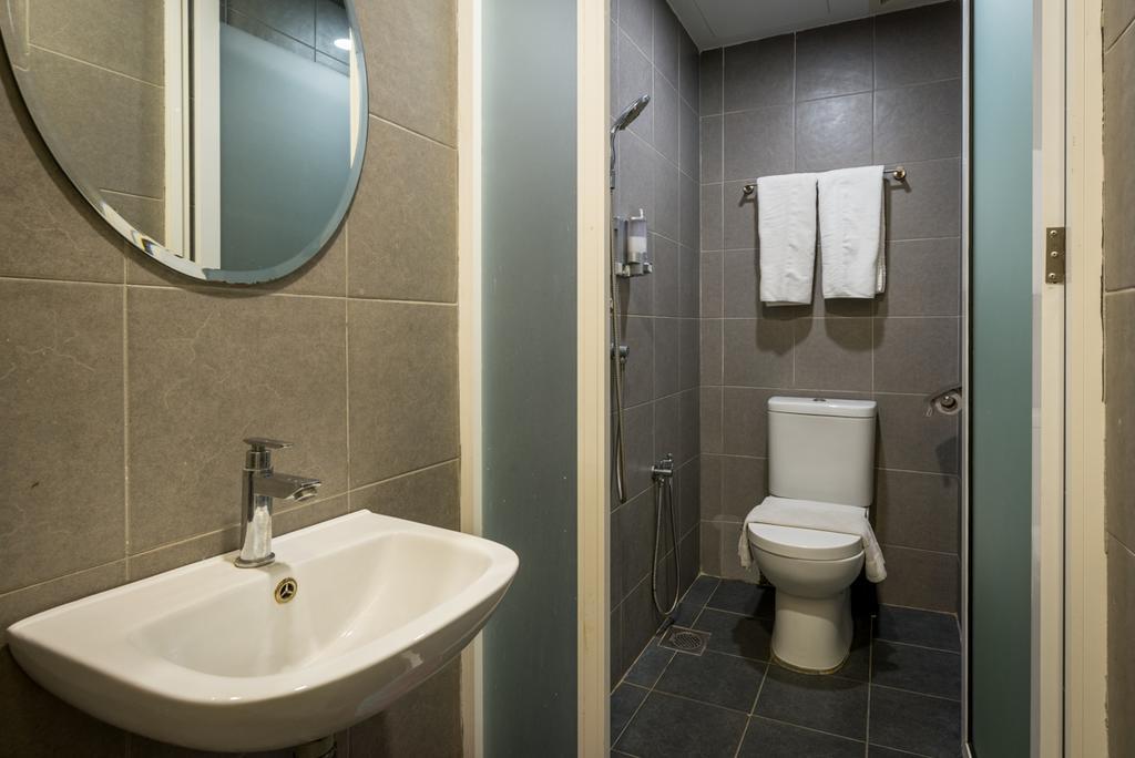Max Hotel Субанг-Джая Экстерьер фото